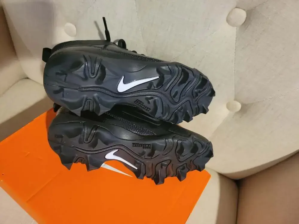 Nike Alpha Menace 4 Shark Football Cleats sz 2.5 youth WIDE Black FQ4016